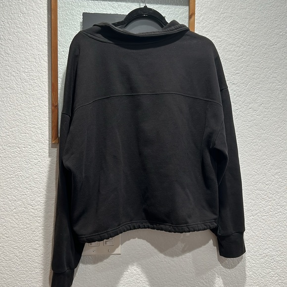 DSG Cropped Black Quarter-Zip Sweatshirt Size XL - Picture 2 of 5